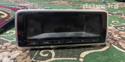 Б/у, 1-DIN, Без системы