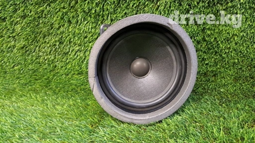 Динамик задний правый Е53 8 379 094 Год 2005 В отличном состоянии