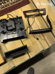 Продаю раздвижной карман на мерс w211 . Кому что нужно пишите!