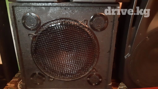 Продаю буфер сабвуфер на авто, оригинал, состояние отличное срочно