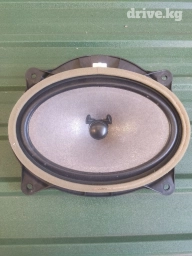 Продам штатные динамики Тойота Камри