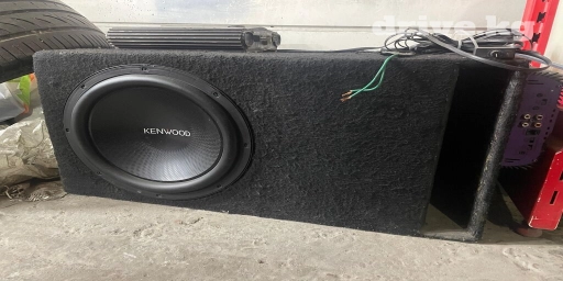 Продаю БУФЕР и 2 усилка к нему! Качает что надо, басы долбят. Осмотр