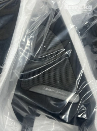 Продаю ниже рынка 💯 % оригинальную стереосистему - динамики с