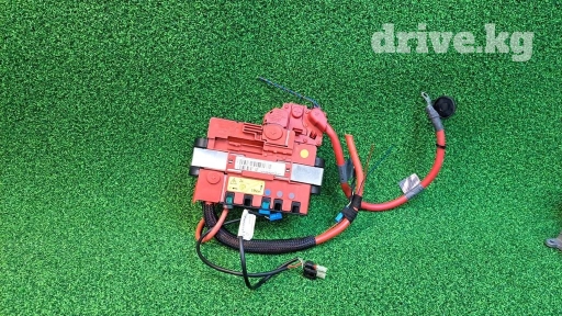 Клемма аккумулятора Е90 6 942 912 Год 2007 В отличном состоянии