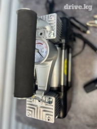 Компрессор автомобильный со средней мощностью и высокой