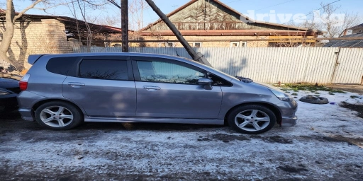 Сдаю в аренду: Легковое авто, Частная аренда