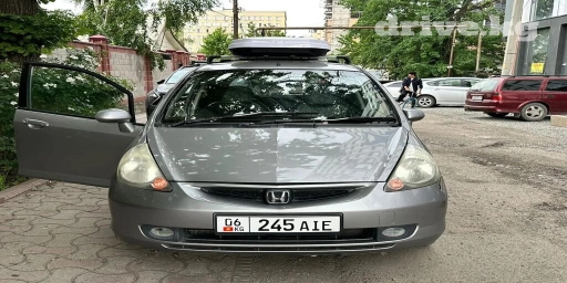 Сдаю в аренду: Легковое авто, Частная аренда