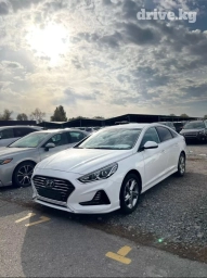 Сдаю в аренду: Легковое авто