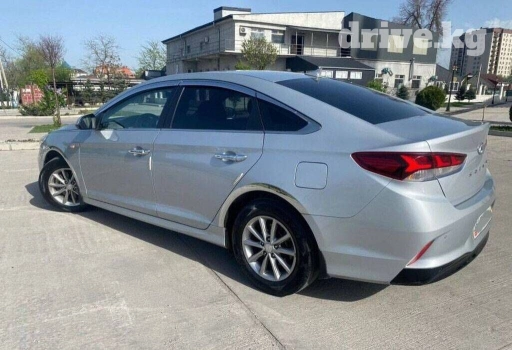 Сдаю в аренду: Легковое авто, Под такси