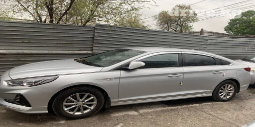 Сдаю в аренду: Легковое авто