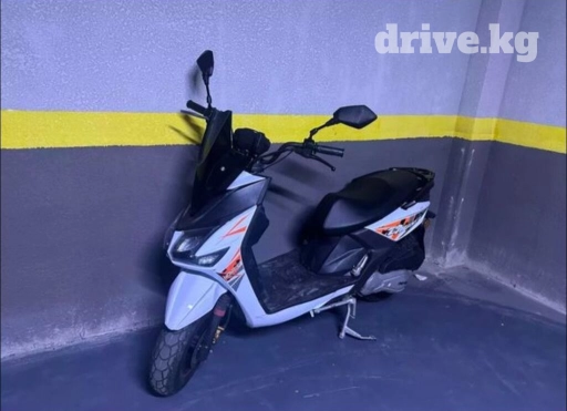 Сдаю в аренду: Скутер