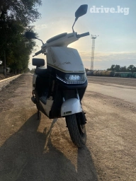 Элтроскутер сатылат