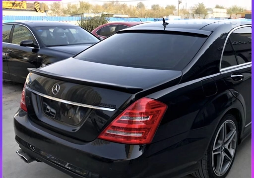 Спойлер на мерс w221 06-13год 
на заказ !