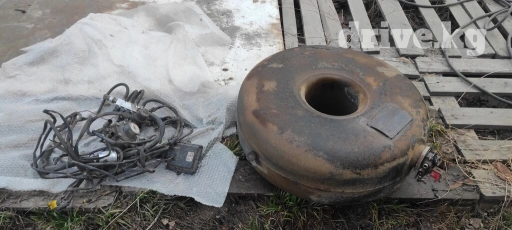 Продаю гбо. бак на 65 литров. италия блок