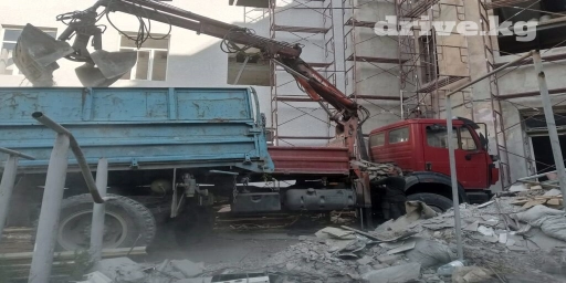 Самосвал, Вывоз швейных отходов, По городу, с грузчиком