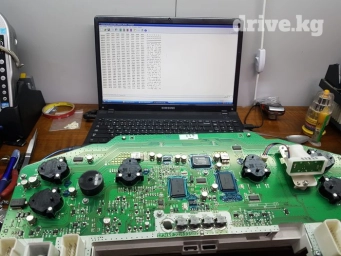 Корректировка одометра(пробега) на автомобили Toyota Honda Nissan