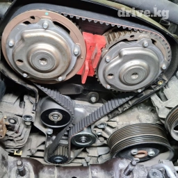 Занимаемся мелкосрочным ремонтом замена ремнейпомп радиаторов