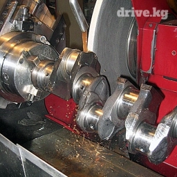 Ремонт деталей автомобиля