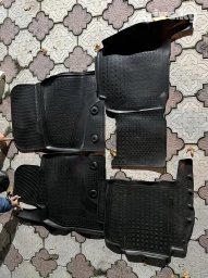 Родные Резиновые Полики Для салона Toyota, цвет - Черный, Б/у, Самовывоз