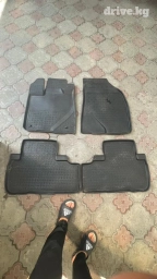 Плоские Резиновые Полики Для салона Toyota, цвет - Черный, Б/у, Самовывоз