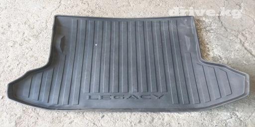 Родные Резиновые Полики Для багажника Subaru, цвет - Черный, Б/у, Самовывоз, Бесплатная доставка