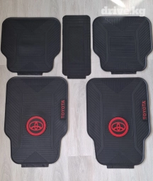 Плоские Резиновые Полики Для салона Toyota, цвет - Черный, Новый, Самовывоз