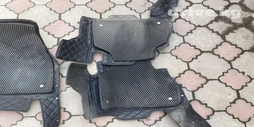 Родные Полики Для салона BMW, цвет - Черный, Новый