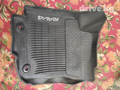 Родные Резиновые Полики Для салона Toyota, цвет - Черный, Б/у, Самовывоз