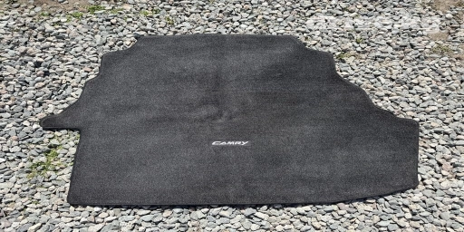 Родные Ворсовые Полики Для багажника Toyota, цвет - Черный, Б/у, Самовывоз