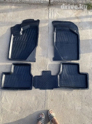 Плоские Резиновые Полики Для салона Toyota, цвет - Черный, Б/у, Самовывоз