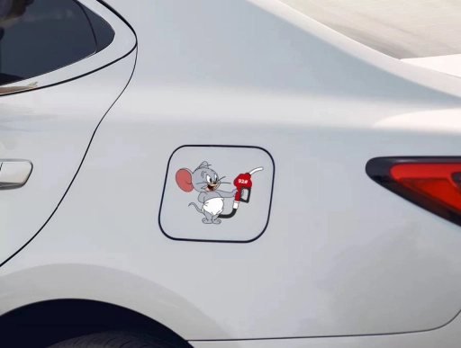 Наклейка на бензобак Jerry с пистолетом