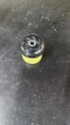 Решетка радиатора Toyota