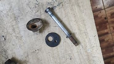 Toyota Sequoia Развальный болт, Тойота Секвоя Развальный болт см.Фото