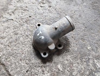 Крышки термостата, корпус термостата с японских авто СМ ФОТО