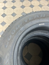 Шины 215 / 60 / R 16, Зима, Б/у, Комплект, Легковые, Япония, GoodYear