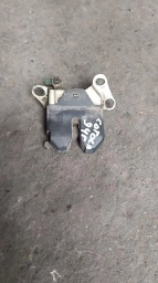 Toyota Corolla 94г замок багажника, Тойота Королла замок Тойота