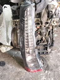 Задний левый стоп-сигнал Mitsubishi 2005 г., Б/у, Оригинал, Япония