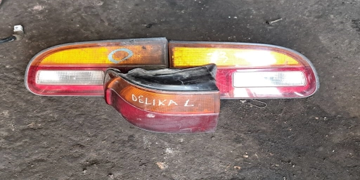 Другой вид стоп-сигнала Mitsubishi 2000 г., Б/у, Оригинал, Япония