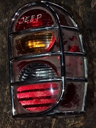 Задний правый стоп-сигнал Jeep 2005 г., Б/у, Оригинал