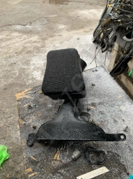 Пластик под капотом